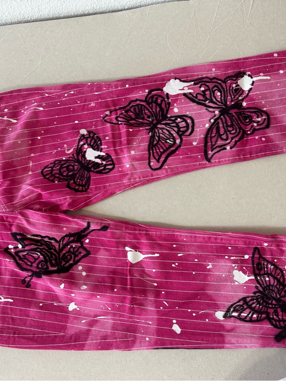 SupremeXLevi Pink pants with Butterfly airbrush